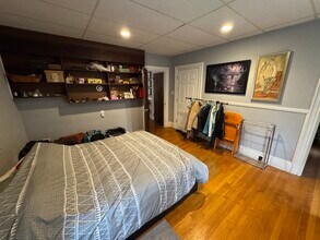 363 Beacon St, Unit #2 in Somerville, MA - Building Photo - Building Photo