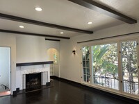 1614 Cimarron St, Unit 1614 in Los Angeles, CA - Building Photo - Building Photo