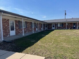 320 N Jefferson St in Brownsburg, IN - Building Photo