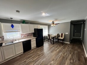 1308 Carroll Heights Rd in Zebulon, NC - Building Photo - Building Photo