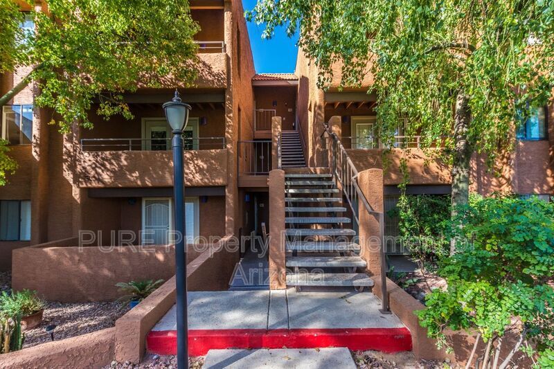 4704 E Paradise Village Pkwy N in Phoenix, AZ - Building Photo