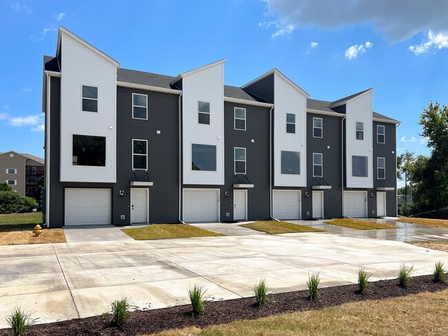 Sierra Tango Creek Ridge, LLC