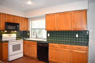 414 Teal Wood Ln in Euless, TX - Building Photo - Building Photo
