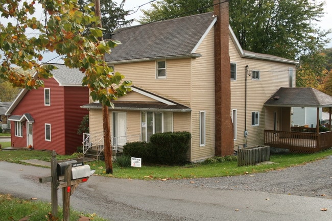 1232 Montrose Ave, Unit 11R in Morgantown, WV - Foto de edificio - Building Photo