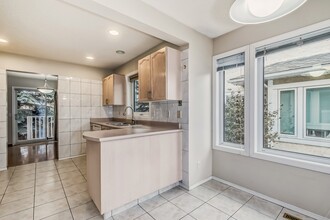 388-388 Sandarac Dr NW in Calgary, AB - Building Photo - Building Photo