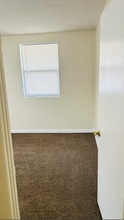 2730 Hamilton Cir, Unit #3 in Jacksonville, FL - Building Photo - Building Photo