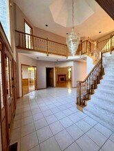 8S210 Stonehedge Dr in Naperville, IL - Building Photo - Building Photo