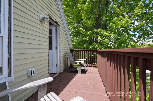 74 Brooks St, Unit 2
