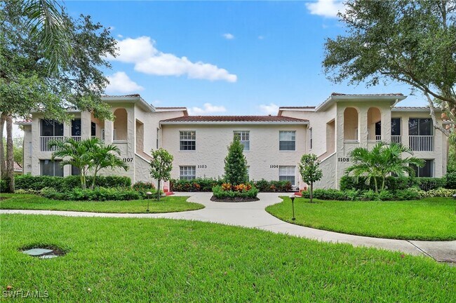 103 Tuscana Ct in Naples, FL - Building Photo - Building Photo