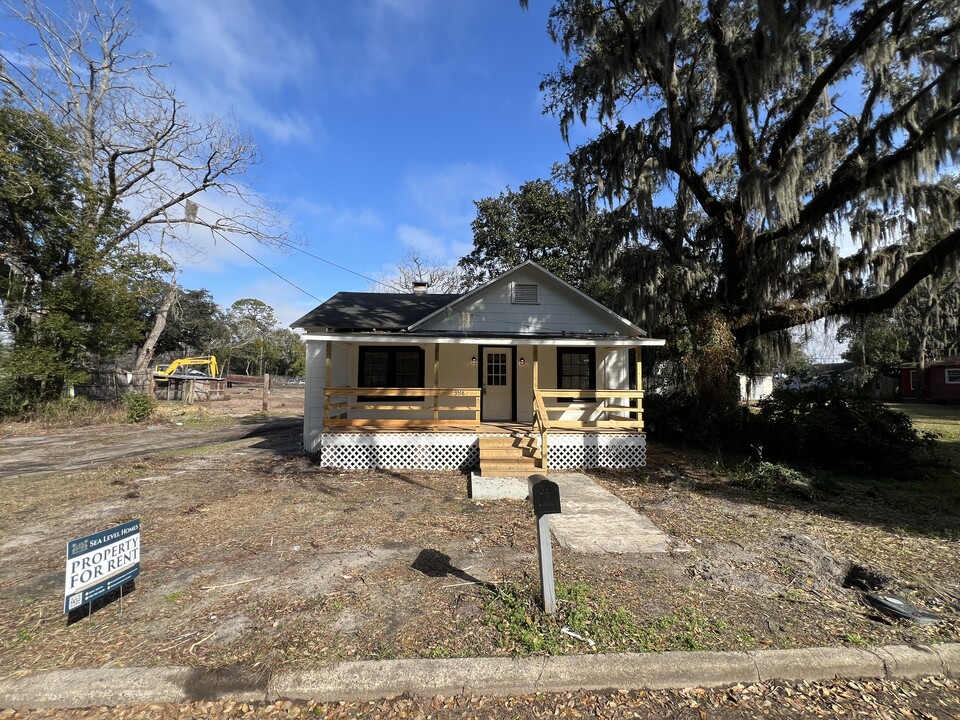 3518 Hardee Ave in Brunswick, GA - Building Photo