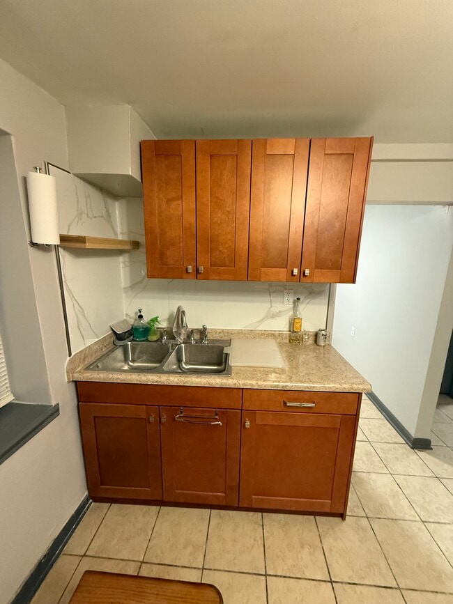 2223 S Troy St, Unit BR in Chicago, IL - Foto de edificio - Building Photo