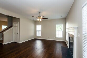 11408 Hawk Roost Ct in Charlotte, NC - Building Photo - Building Photo