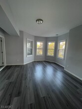 165 N 18th St in East Orange, NJ - Building Photo - Building Photo
