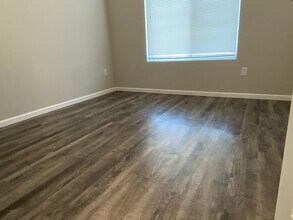 412 S Longbranch Dr in Maize, KS - Building Photo - Building Photo