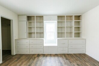 2426 24th St in Lubbock, TX - Building Photo - Building Photo