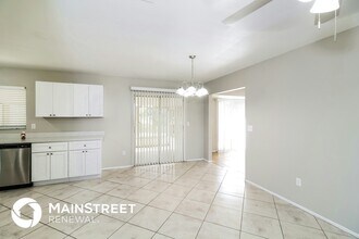 5142 Escalante Dr in North Port, FL - Building Photo - Building Photo
