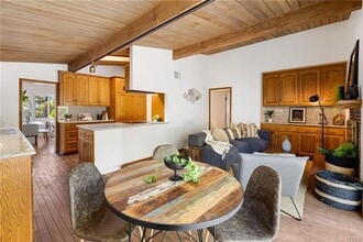 3117 Harmony Pl in Montrose, CA - Building Photo - Building Photo