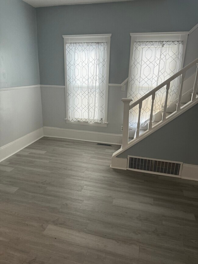 property at 3009 Delmar Ave