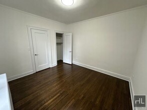 WEST 12 STREET in New York, NY - Building Photo - Building Photo