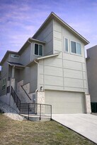6001 Steep Cactus Trail in Austin, TX - Building Photo