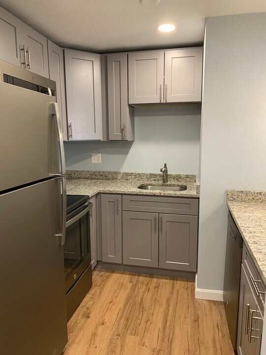 399 Broadway, Unit 48 in Somerville, MA - Building Photo