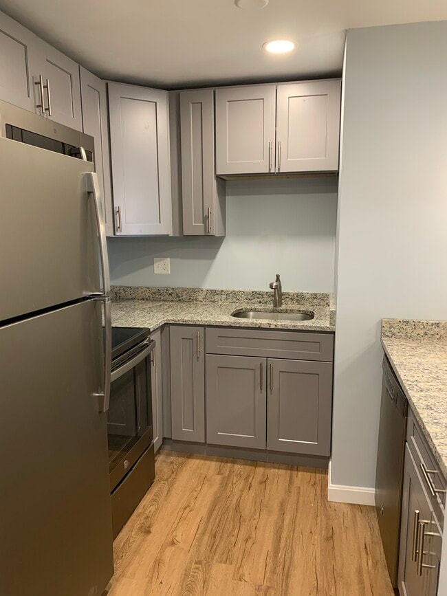 399 Broadway, Unit 48