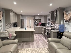 10 Hillside Terrace in Amawalk, NY - Building Photo - Building Photo