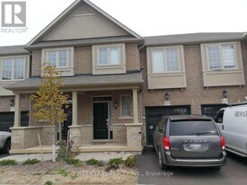 3273 Mockingbird Common in Oakville, ON - Building Photo
