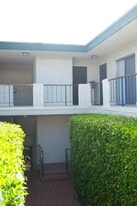 3649 Glendon Ave, Unit #205 in Los Angeles, CA - Building Photo
