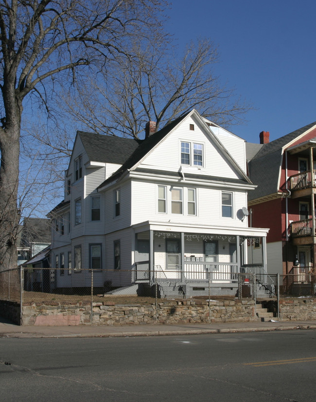 1572-1574 Park St W in Hartford, CT - Building Photo - Building Photo