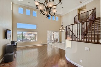 15 Villa Marsala Ct in Henderson, NV - Building Photo - Building Photo