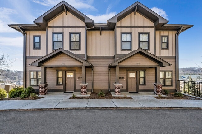 203 Wallace Cir in Boone, NC - Building Photo - Building Photo