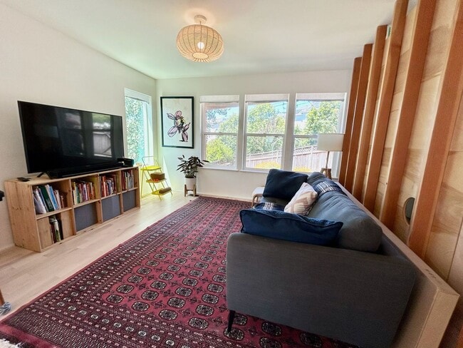 1841 S Charles St in Seattle, WA - Building Photo - Building Photo