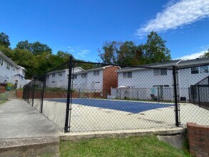 201 Southway Garden Rd in Royal Pines, NC - Building Photo - Building Photo