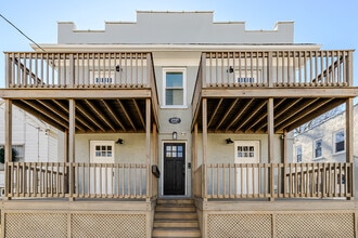 1737 Lincoln Ave, Unit #1 in Cincinnati, OH - Building Photo - Building Photo