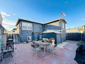 1222 N Ave 49 in Los Angeles, CA - Building Photo - Building Photo