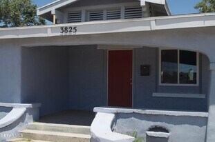 3825 Trowbridge Dr in El Paso, TX - Building Photo
