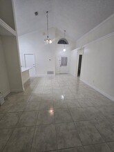 12209 Hatfield Ct, Unit House in Orlando, FL - Foto de edificio - Building Photo