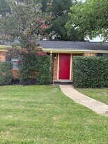 1112 Northwood Dr in Marble Falls, TX - Building Photo