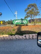 5602 SE Windsong Ln in Stuart, FL - Building Photo - Building Photo