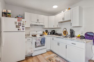 93 Park Ave in Rochester, NY - Building Photo - Building Photo