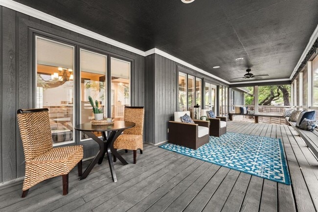 101 Explorer Cove in Lakeway, TX - Building Photo - Building Photo