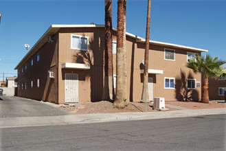 AVE 24 Apartments in Las Vegas, NV - Building Photo - Building Photo