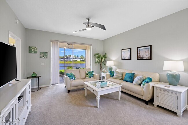 2295 Carrington Ct in Naples, FL - Building Photo - Building Photo