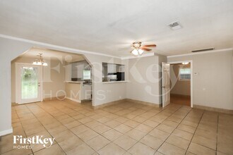 701 22nd Ave N in Texas City, TX - Building Photo - Building Photo