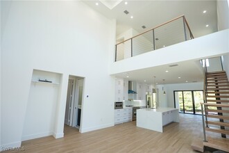 3384 Canal St in Naples, FL - Building Photo - Building Photo