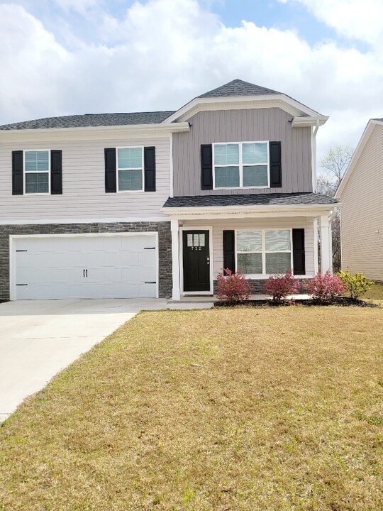 752 Wimbee Ct in Blythewood, SC - Building Photo
