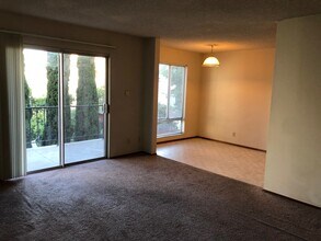 2405 Fulton St in Berkeley, CA - Foto de edificio - Building Photo