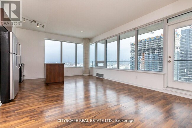 55 E Liberty St in Toronto, ON - Building Photo - Building Photo