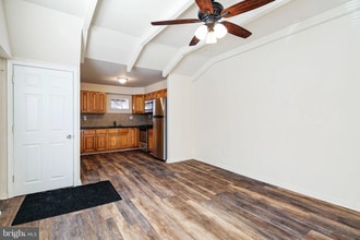 1854 S Carlisle St in Philadelphia, PA - Building Photo - Building Photo